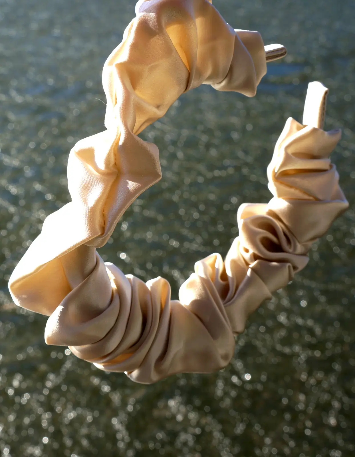 Silk hairband in champagne color