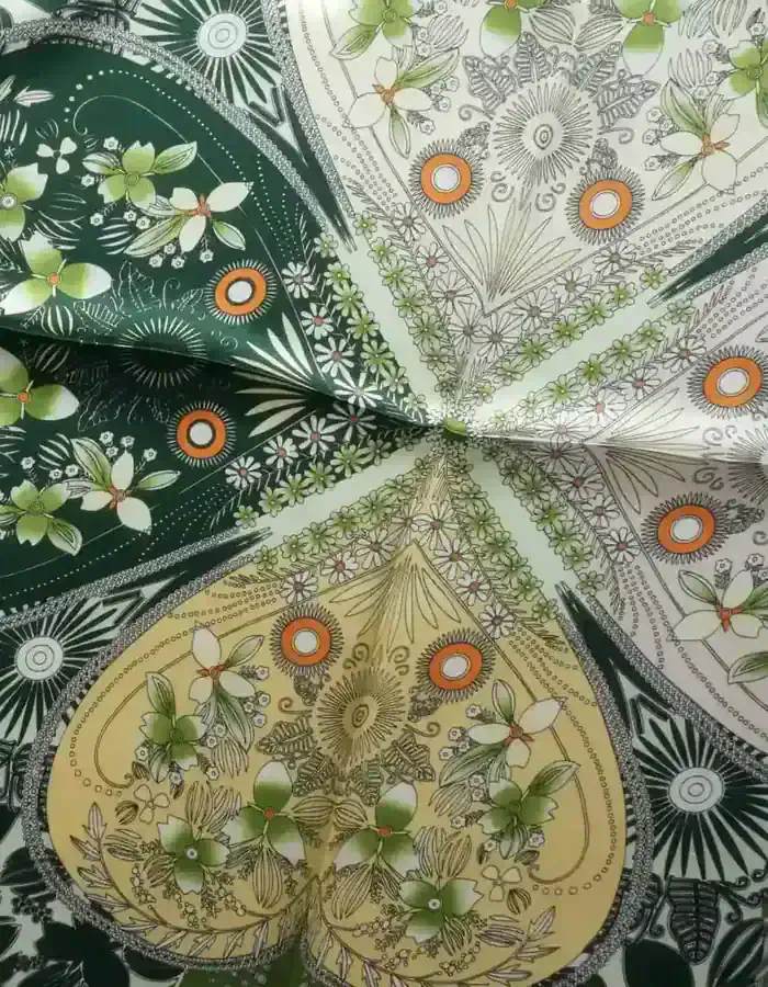 Silk scarf made of Mulberry silk (53×53 cm)